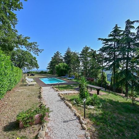 Casale Romani Country Residence Cerreto Castello Exterior photo
